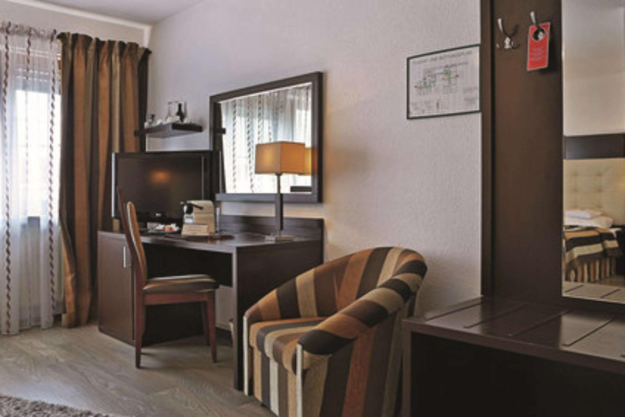 Hotel Empfinger Hof, Sure Hotel Collection By Best Western Empfingen Buitenkant foto