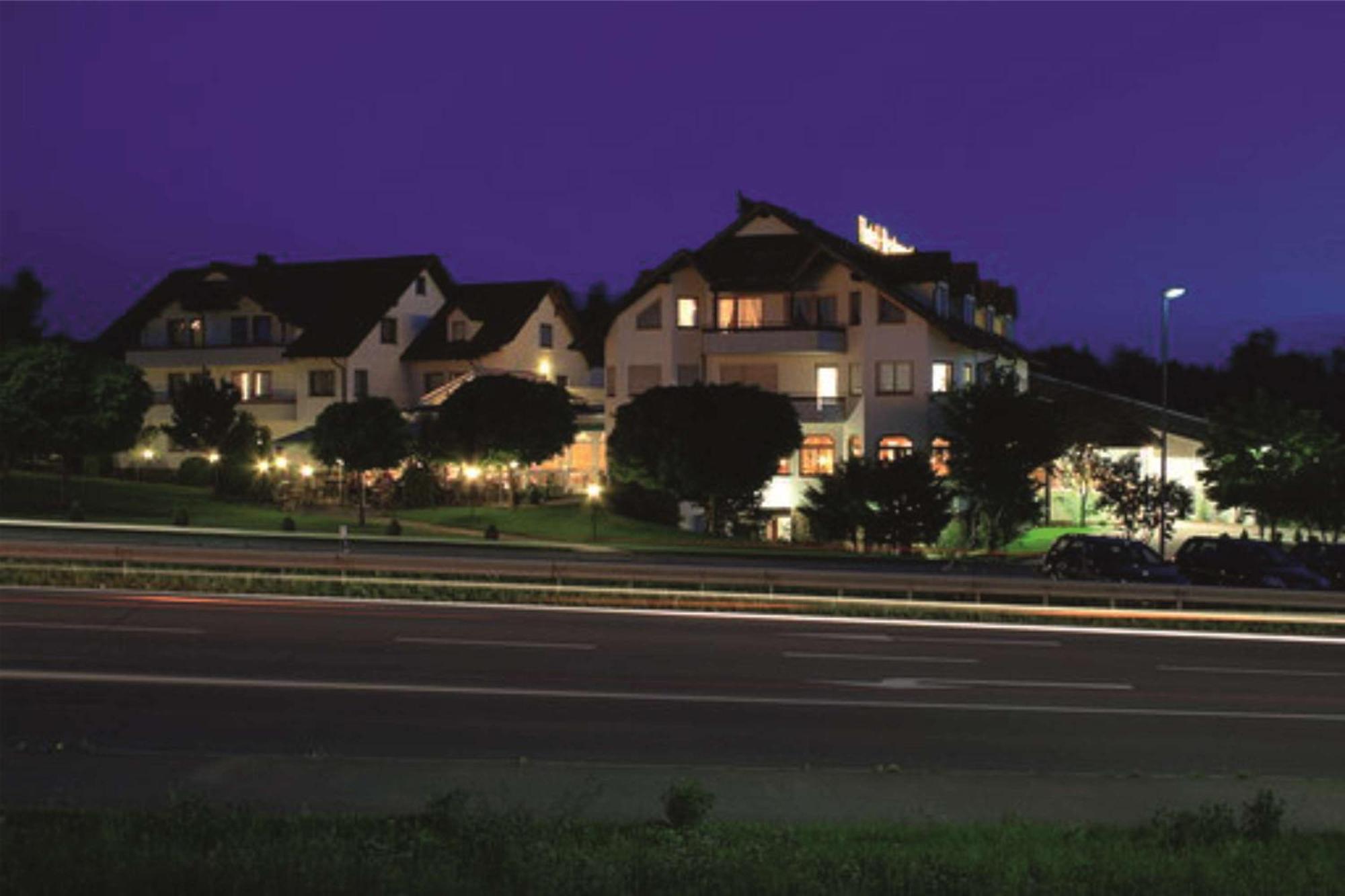 Hotel Empfinger Hof, Sure Hotel Collection By Best Western Empfingen Buitenkant foto